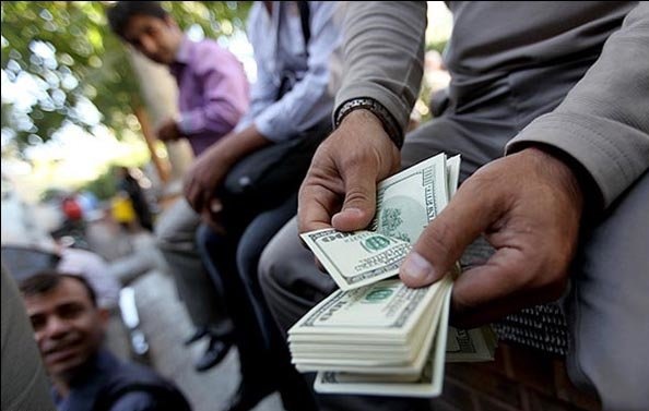 ناهماهنگی قیمتی در بازار ارز/ تفاوت قیمت از استانبول تا صرافی‌ها