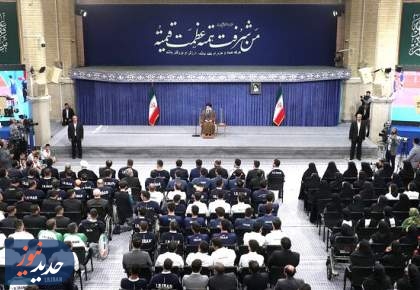 رهبر انقلاب: ملت ایران هرگز زیر بار تحمیل نخواهد رفت