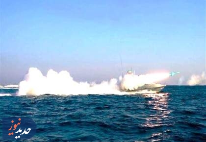 شلیک همزمان بالستیک ها و کروزهای سپاه در رزمایش اقتدار