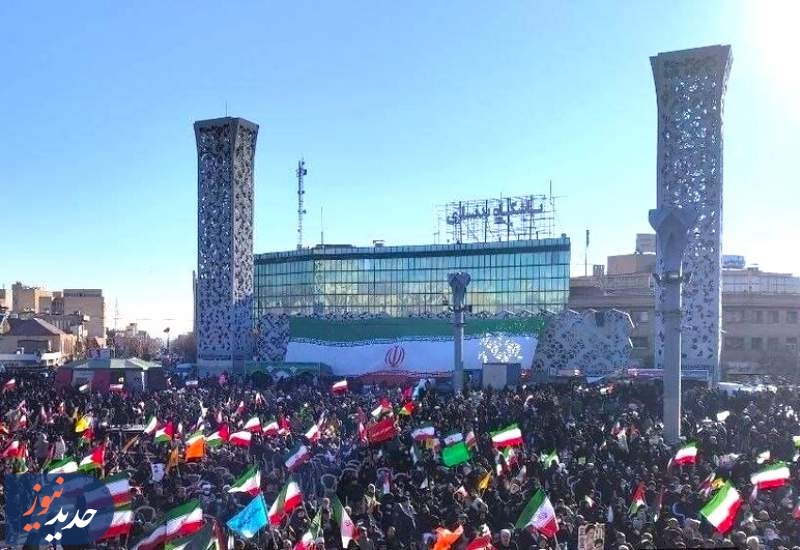 حضور گسترده مردم در مراسم ۹ دی با وجود سرمای هوا